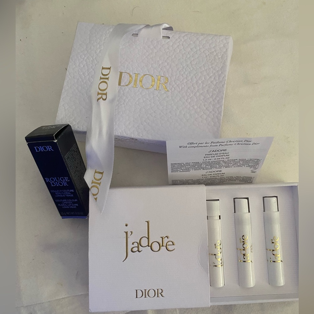 Dior Jadore Sample Set Dior Lip Care in a Dior Gift Bag White and Gold Elegance - Picture 1 of 7